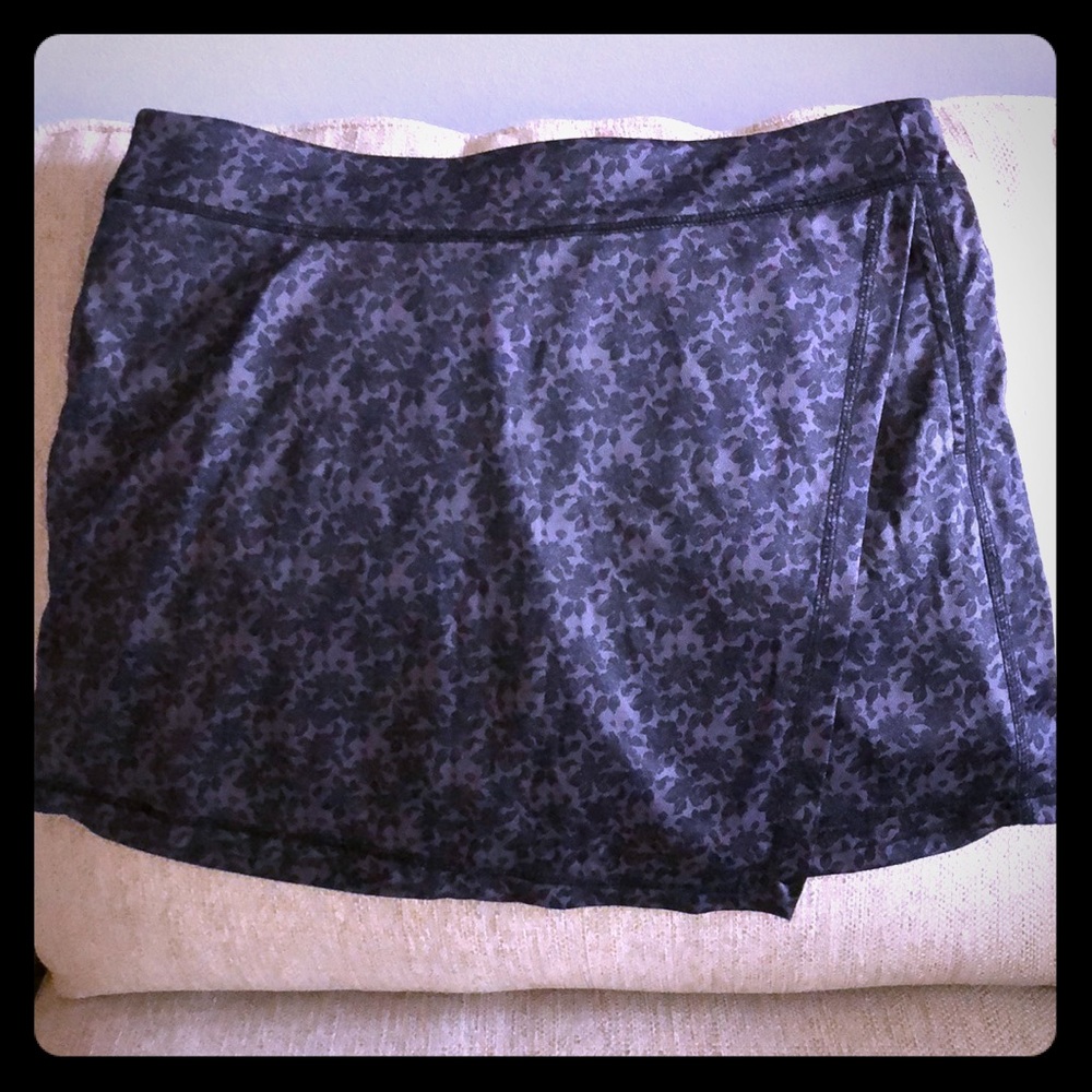 Golf skort